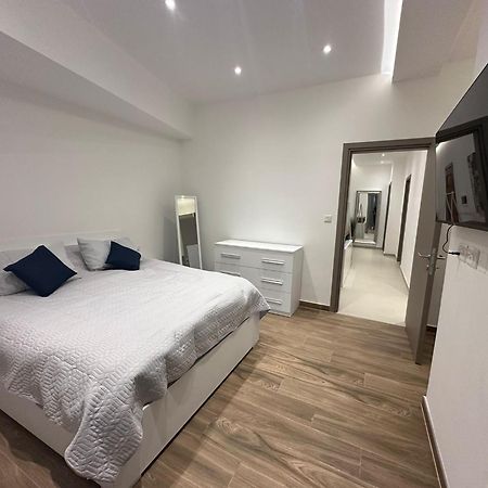 Acacia Avenue Apartments Is-Swieqi ภายนอก รูปภาพ